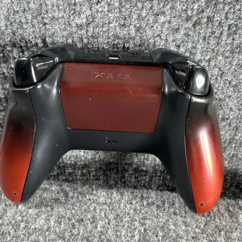 Microsoft Xbox One Volcano Shadow Special Edition Wireless Controller‎ -